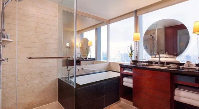 JW Marriott Shanghai at Tomorrow Square, Varaa Hotelli Huangpu 