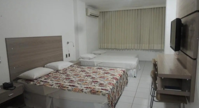 Четырёхместный номер Standard Hotel Praia Mar