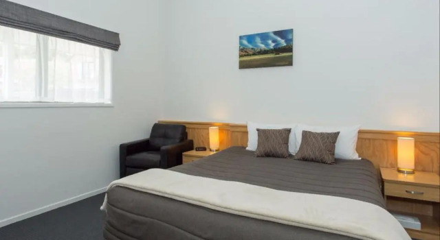Апартаменты Clearbrook Motels Wanaka