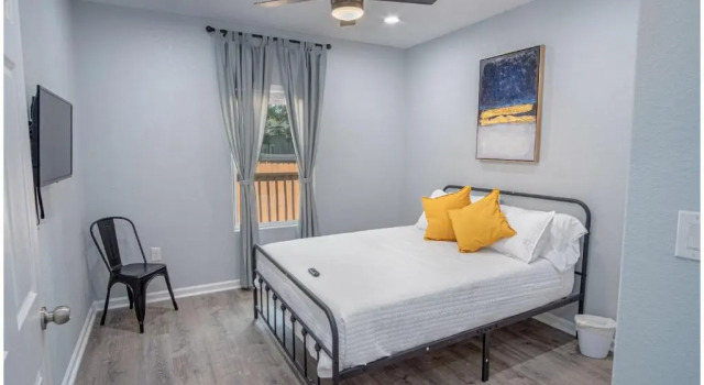 Newly Remodeled 4BR 2BA Near Amazing Downtown, Rezerwuj Dom wakacyjny Wille w Bexar County, Willa