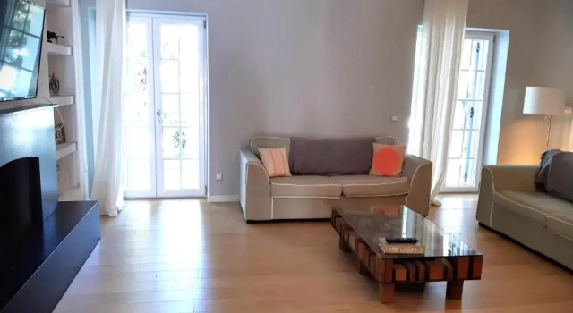 Апартаменты Deluxe The Elegant Summer House