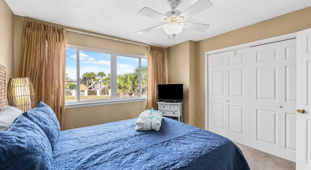 Коттедж Breathtaking Views from Gulf Front 2 Bd / 3 Ba Townhome