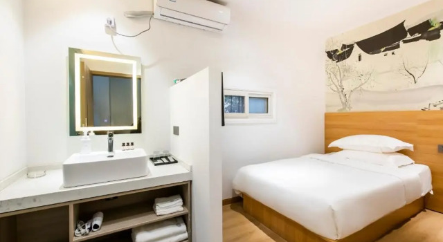 Номер Standard NO.5 Vogue Hotel Suzhou