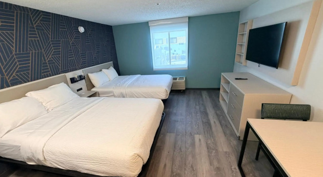 MainStay Suites Indianapolis Northwest - College Park