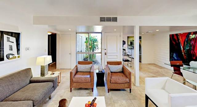 2br/2ba Historic Condo> North Of Old Las Palmas Palm Springs 2 Bedroom Condo, Забронировать Апартаменты/квартира Палм-Спрингс Coachella Valley, рядом с Loehmanns Plaza Shopping Center