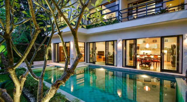 Villa Lotus Sea, Забронировать Вилла Бизнес-отели Denpasar Municipality, 4* 5*