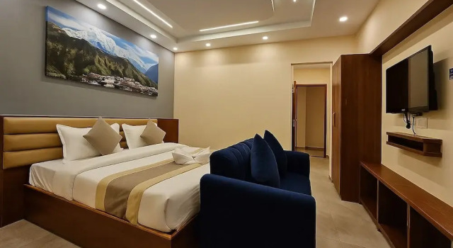 Полулюкс Kathmandu Royal Chamber Hotel