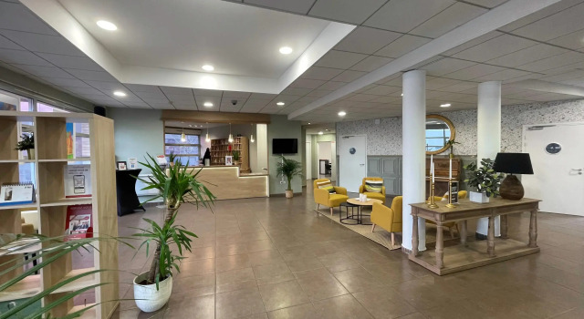 Quality Aparthotel Valenciennes, Đặt Khách sạn Khách sạn ở Vicq bao gồm bữa sáng, Bữa sáng
