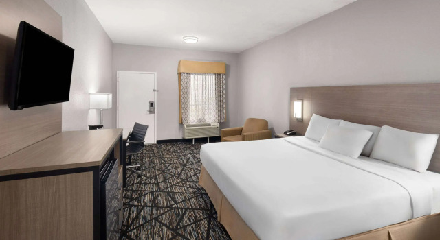 Baymont by Wyndham Mobile/Tillmans Corner, Buchen Sie Gasthaus Mini-Hotels in Alabama, Gasthaus