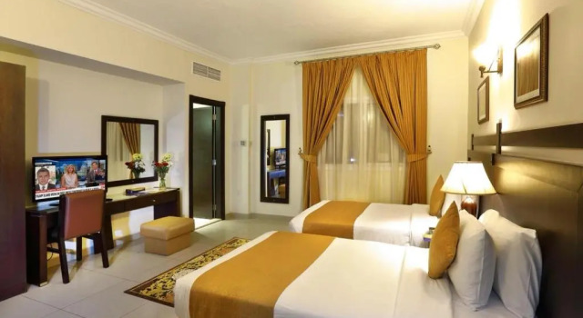 Al Hayat Hotel Suites, Забронировать Отель Дубай Эмират Дубай, рядом с Торговый центр Deira City Centre