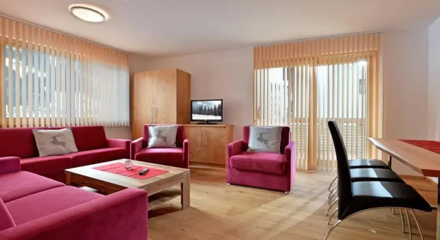 Appartementhaus Amelie, Prenota Hotel Hotel a Tirolo con parcheggio, Parcheggio