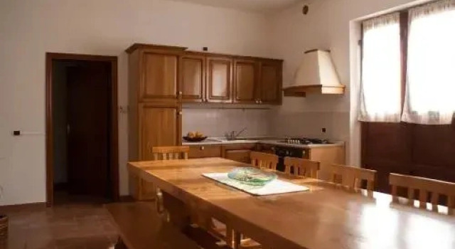 Il Monte Delle Allodole, Book Hotel Urbino 