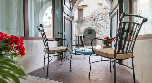 Апартаменты Classic c 1 комнатой с видом на канал Riva Palace Apartments by Wonderful Italy