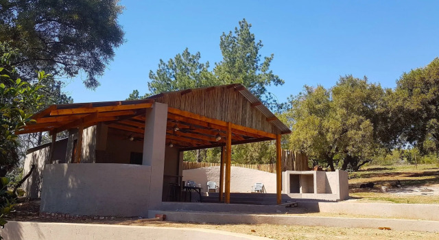 Rocky Hollow Guest Farm, Boek Boerderijverblijf Hartbeespoort 