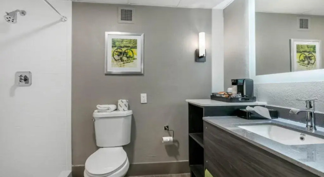 Двухместный номер Standard (номер с окном предоставляется при наличии) Clarion Inn Murfreesboro Old Fort Pkwy