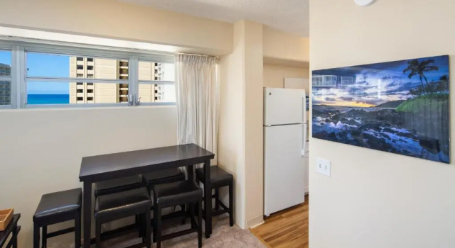 Ocean View from Lanais-2 Blocks to Waikiki Beach - Free Parking, Rezerwuj Hotel Waikiki Honolulu