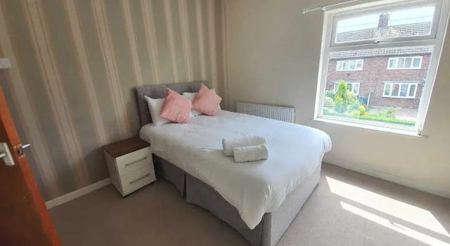 Апартаменты Comfort Halmers Park House