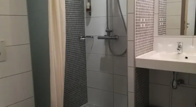 Номер Comfort Hotel Le Majestic Canet plage