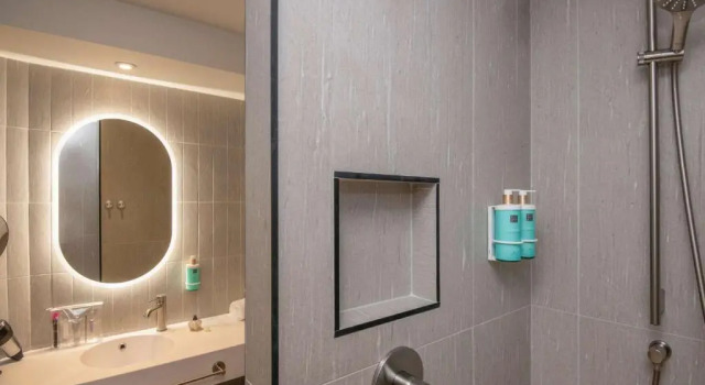 Двухместный номер Superior Novotel Nice Arenas Aeroport