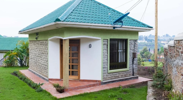 Tooro Fairway Hotel, Prenota Hotel Hotel 3 stelle a Western Uganda, 3*
