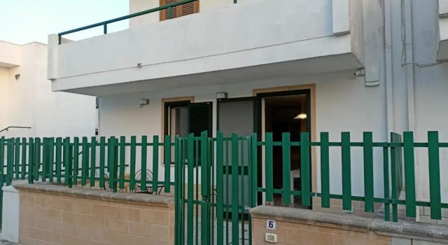 Villetta "Poesia" a 50 m dal mare con giardino e parking, Buchen Sie Hotel Hotels in Melendugno mit Parkplatz, Parkplätze