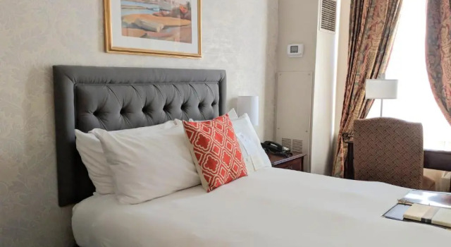 Одноместный номер Economy Hawthorne Hotel