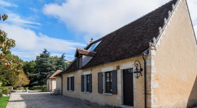 Domaine de Poulaines, Varaa Hotelli Poulaines Indre