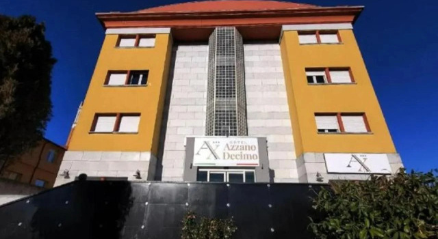 Azzano Decimo, Book Hotel Hoteller i Friuli Venezia Giulia med parkering, Parkering