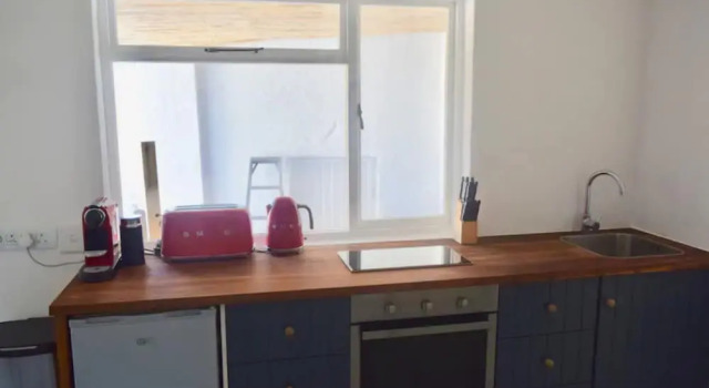 1 Bedroom Cottage Above the City in Bo-kaap, Забронировать Дом для отпуска Коттеджи Кейптауна, рядом с Signal Hill Noon Gun, Коттедж