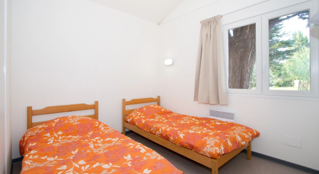 Village Vacances Les Abricotiers (by Popinns), Rezerwuj Hotel Hotele w Vermillion Coast z basenem, Basen