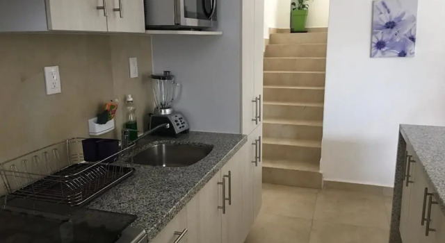 Коттедж с 3 комнатами с балконом Residencial Xola