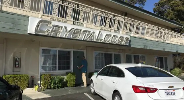 Crystal Lodge Motel