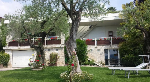 Апартаменты Janes Dream Apartment