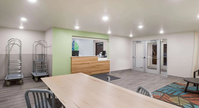WoodSpring Suites Mesa Chandler, Забронировать Отель Чандлер 