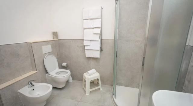 Трёхместный номер Standard с балконом Hotel Anna