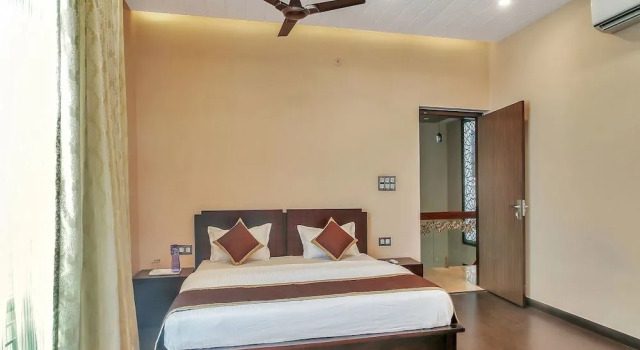 OYO 9744 Helios Homestay