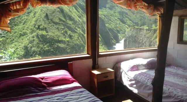 Backpackers  Balcones - Hostel, Book Hostel / Vandrerhjem Hostels i Tungurahua, Hostel / Vandrerhjem