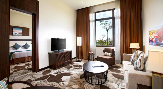 Люкс Executive PARKROYAL Nay Pyi Taw
