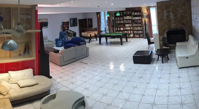 Grande Villa, Réserver Villa Gretz-Armainvilliers Île-de-France