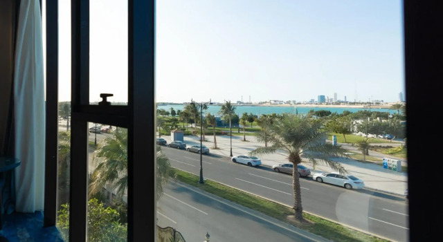 Blue Breeze Hotel