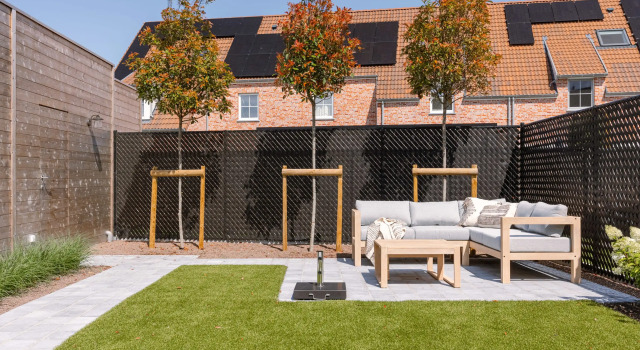 Modern house JULIE with spacious garden and garage