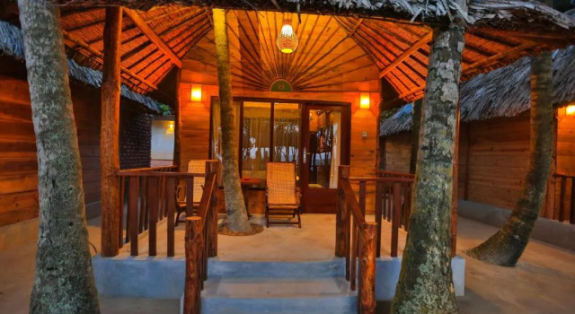 Двухместный номер Standard с балконом и с красивым видом из окна Thejan Beach Cabanas
