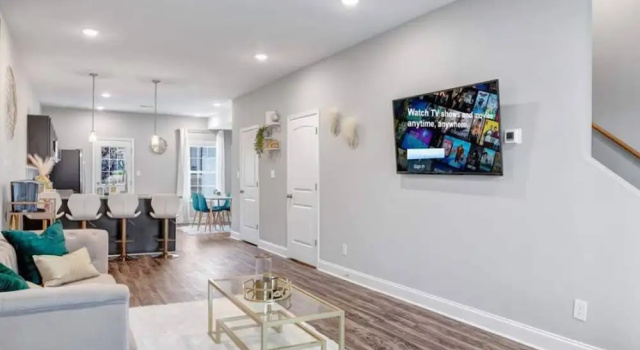 Коттедж A Taste of Luxe Upscale Condo Near Nashville and Ft Campbell