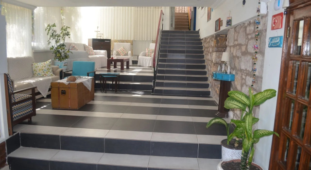 Tunc Otel
