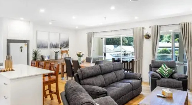 Olinda Two Bedroom Apartment - B2, Rezerwuj Apartament Hotele w Dandenong Ranges z parkingiem, Parking