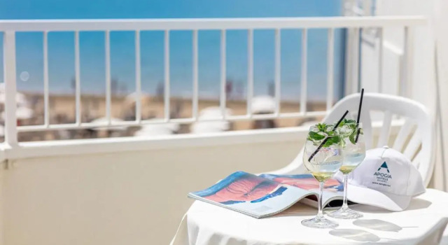 Двухместный номер Standard с видом на море Hotel Condor