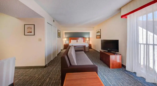 Студия Residence Inn Raleigh Midtown