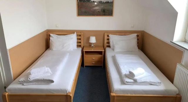 Двухместный номер Standard Hotel Donaustadt Kagran - at Metro U1
