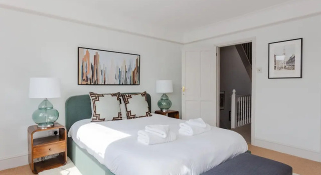 Newly Refurbished 4 Bedroom House in East London