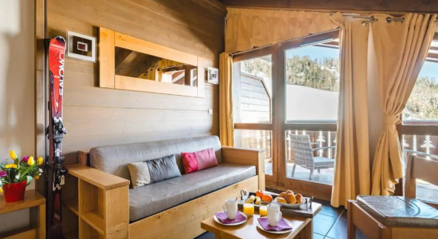 Апартаменты Résidence Lagrange Vacances Les Chalets Edelweiss